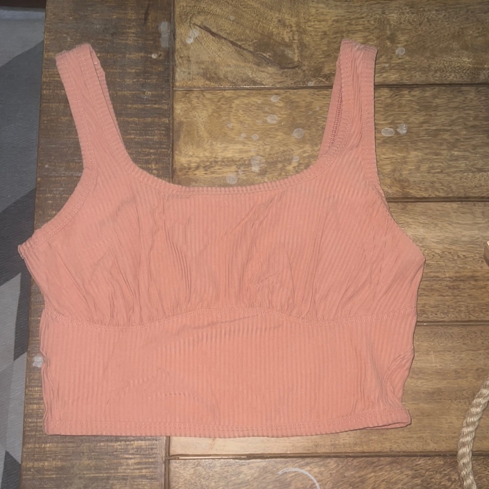Cropped tank top